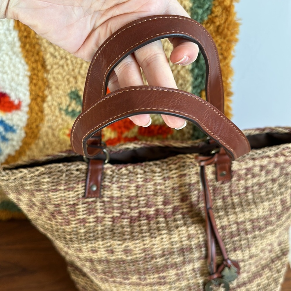Lucky Brand Woven Market Shoulder Bag - Picture 3 of 7